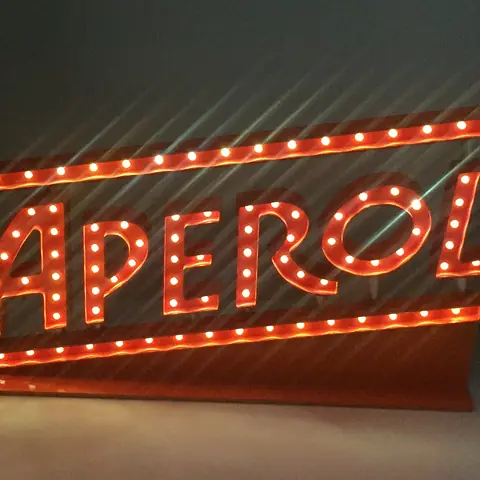 עבודה עבור Aperol