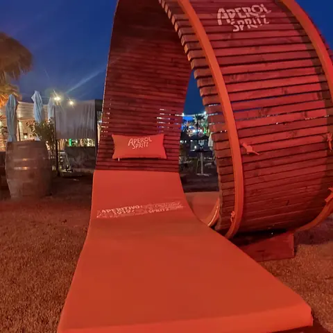 עבודה של הסטודיו ארטיפ R-tip