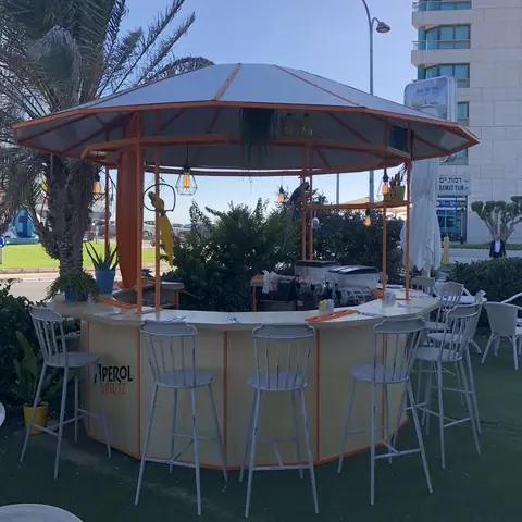 עבודה של הסטודיו ארטיפ R-tip